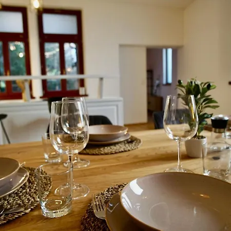 125 M2 In Fuer 6, 2 Schlafzimmer, Nahe Nuernberg & Messe * Fürth