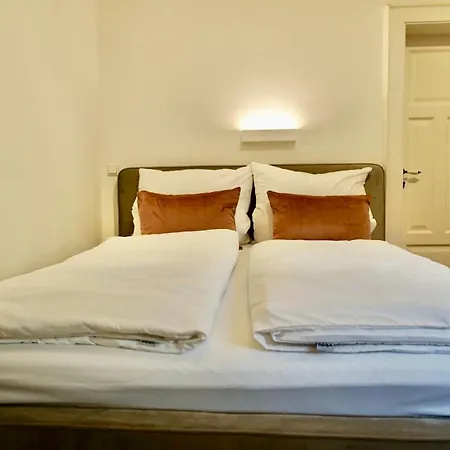 125 M2 In Fuer 6, 2 Schlafzimmer, Nahe Nuernberg & Messe * Fürth