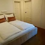 125 M2 In Fuer 6, 2 Schlafzimmer, Nahe Nuernberg & Messe Apartmán Fürth