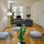 125 M2 In Fuer 6, 2 Schlafzimmer, Nahe Nuernberg & Messe Fürth