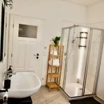 125 M2 In Fuer 6, 2 Schlafzimmer, Nahe Nuernberg & Messe Fürth