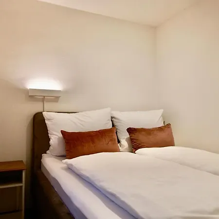 125 M2 In Fuer 6, 2 Schlafzimmer, Nahe Nuernberg & Messe Appartamento *